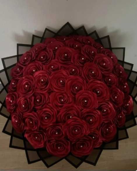 Trandafiri din satin