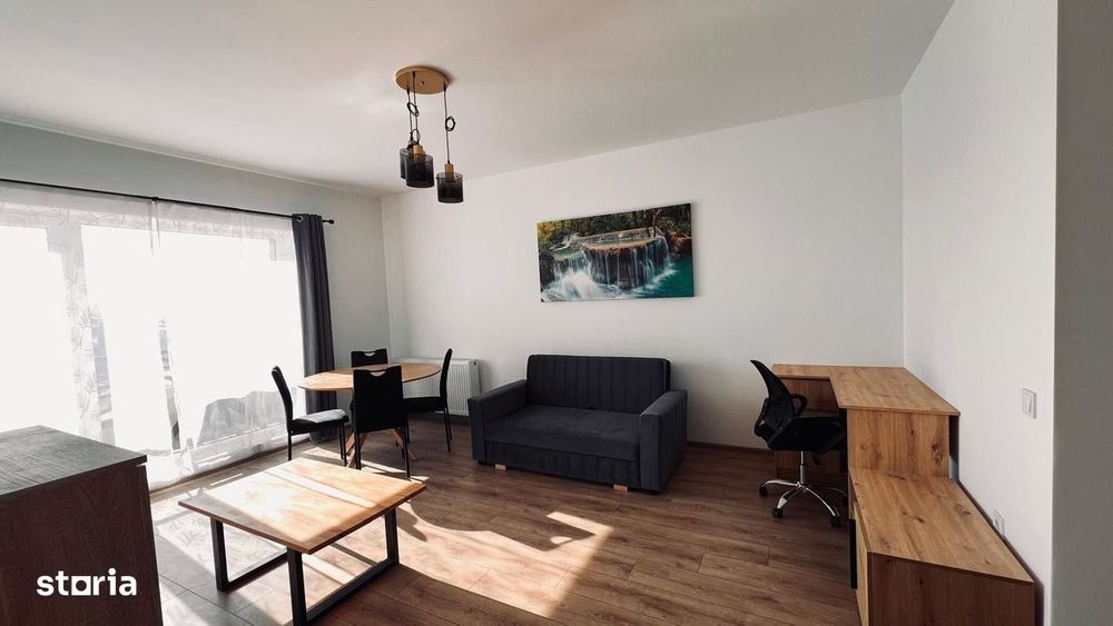 Apartament tip studio spre închiriere - zona Coresi