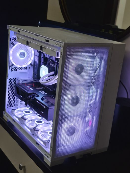 PC Gaming High-End  Ryzen 9 7900X3D,RX 9700 XT 16gb,Ddr5 32gb,1TB Nvme