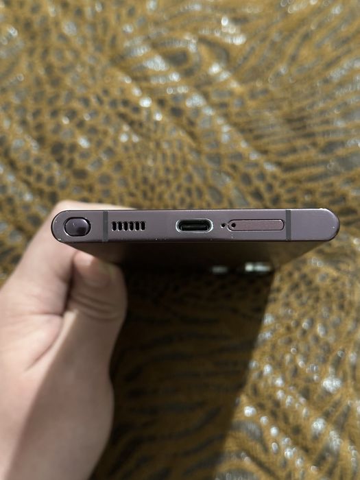 Samsung S22 Ultra 512гб