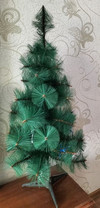 Продается ёлка б/у