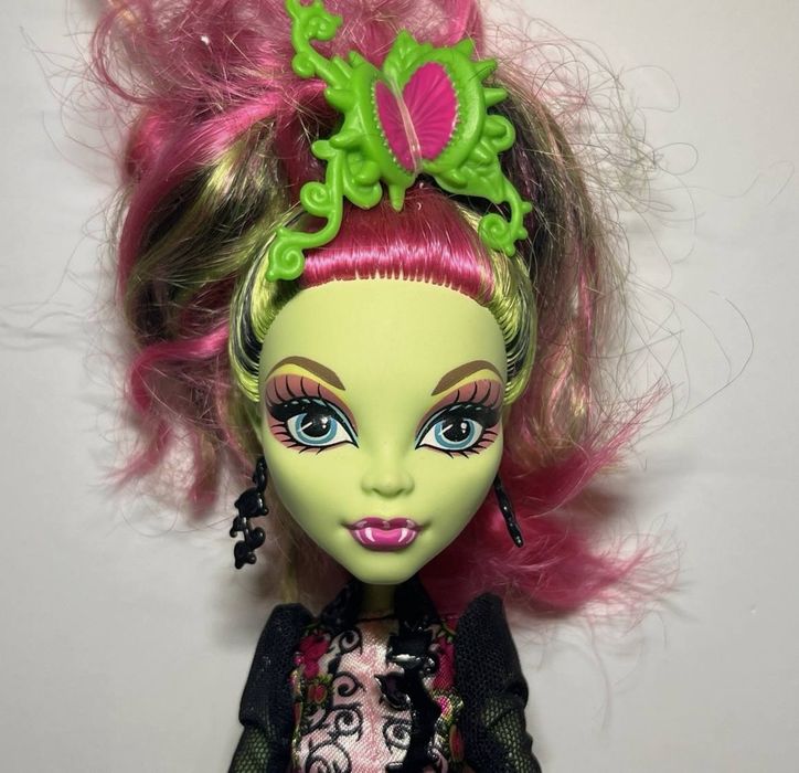 Венера Monster high