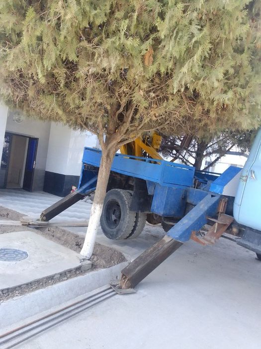 Газ 53 телевышка сотилади.