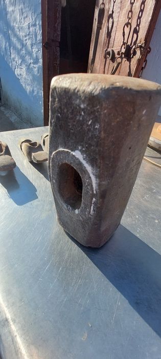 Продам кувалду советскую в отличном состоянии