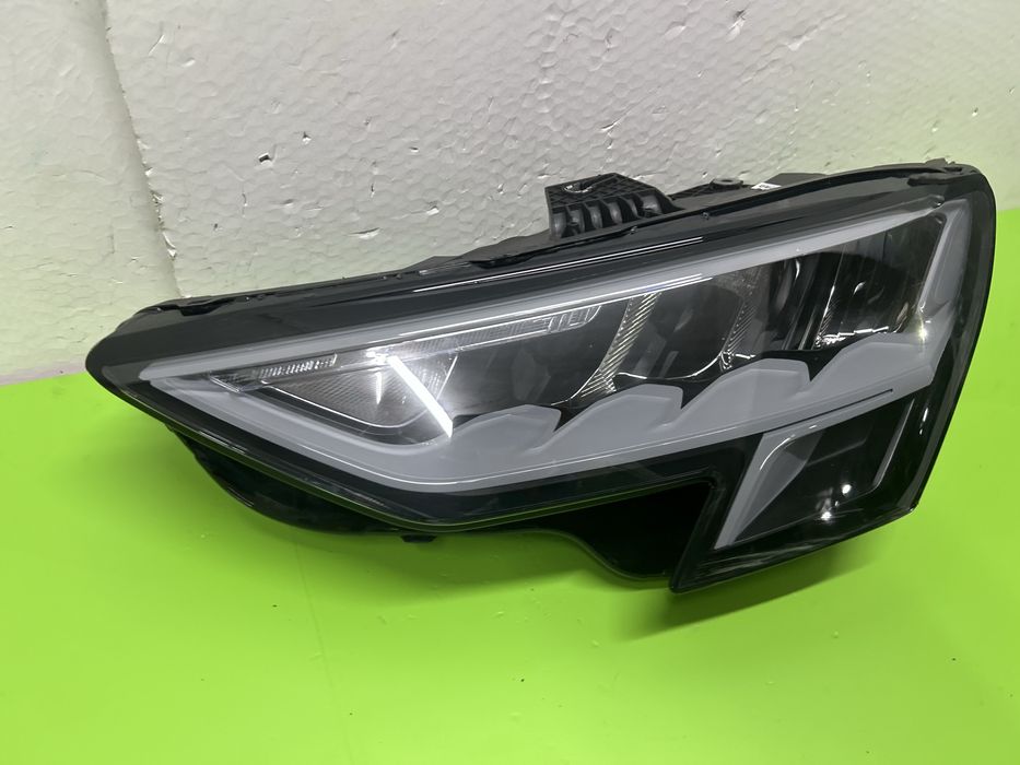 Far Audi A3 8Y0 full led stanga 2020-2024