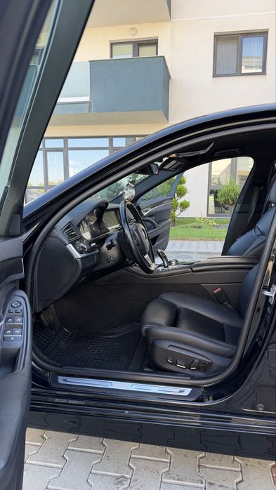 BMW 520 D LCI 2.0 190 CP 2015 E6 Facelift Automat 8+1 Trepte Pachet Lucury Interior Seria 7 CarPlay Impecabil