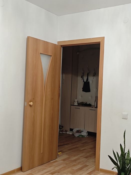 Продам мебель, двери и технику