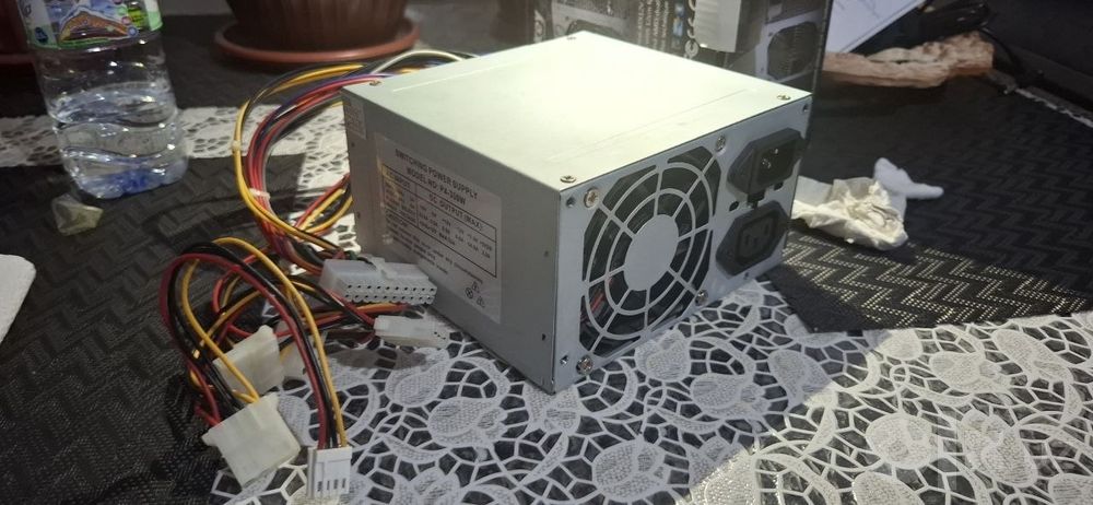 Блок питания ATX 300W (P4-300W)