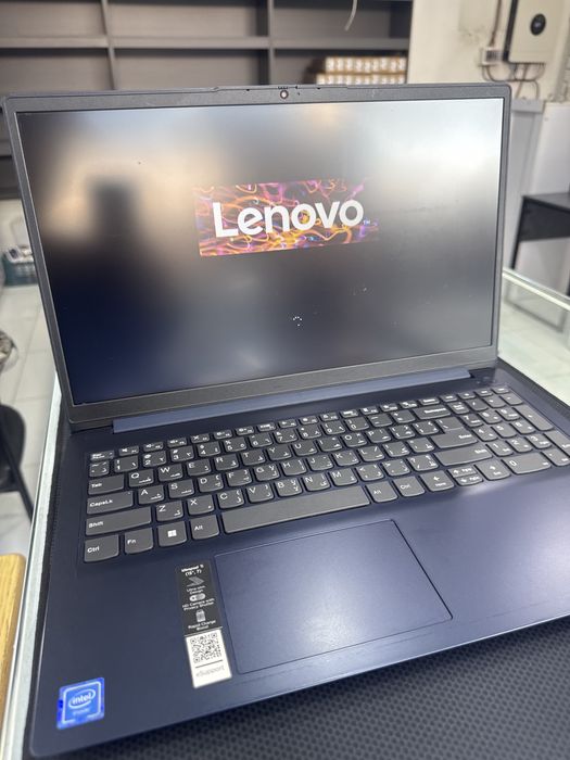 Lenovo ideapad 4020 8/256 15.6 FHD