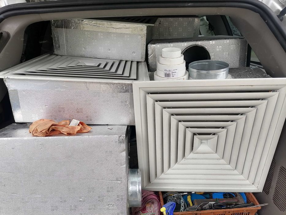 Продавам вентилационни решетки