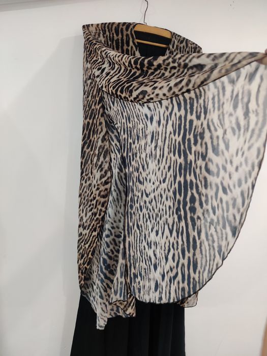 Продаю нарядный комбинезон