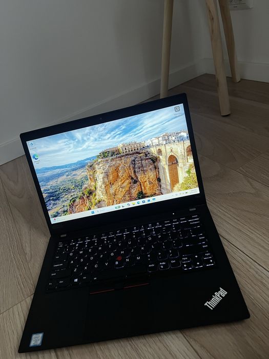 Laptop Lenovo ThinkPad T490