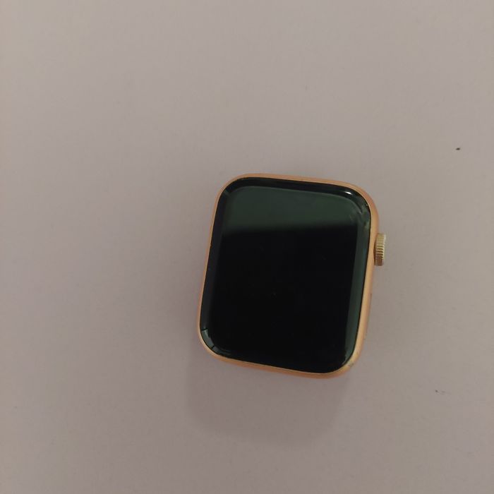 Часовник watch i8