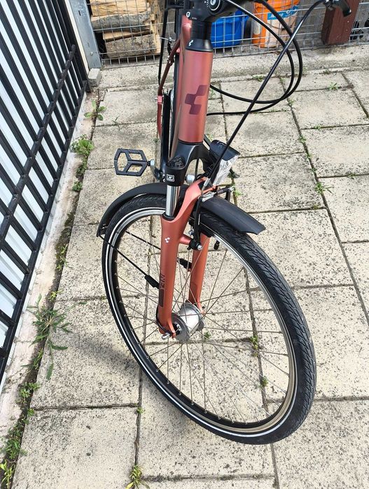 Bicicleta Cube Town Pro Rosu caramiziu mat Marime 54 cm