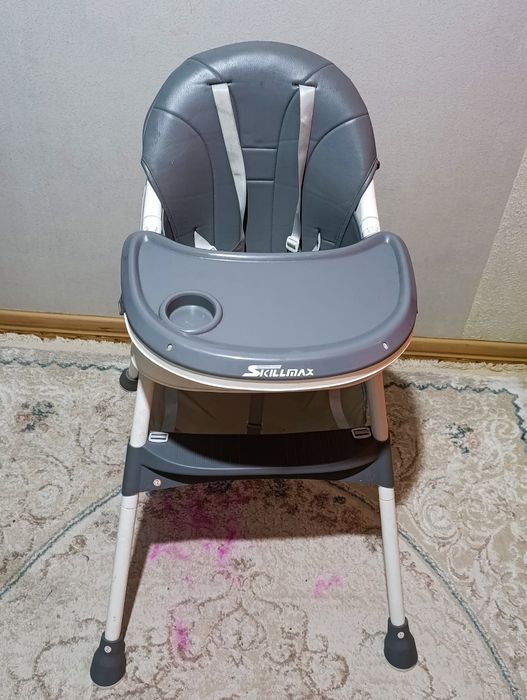 Продам десткии стул