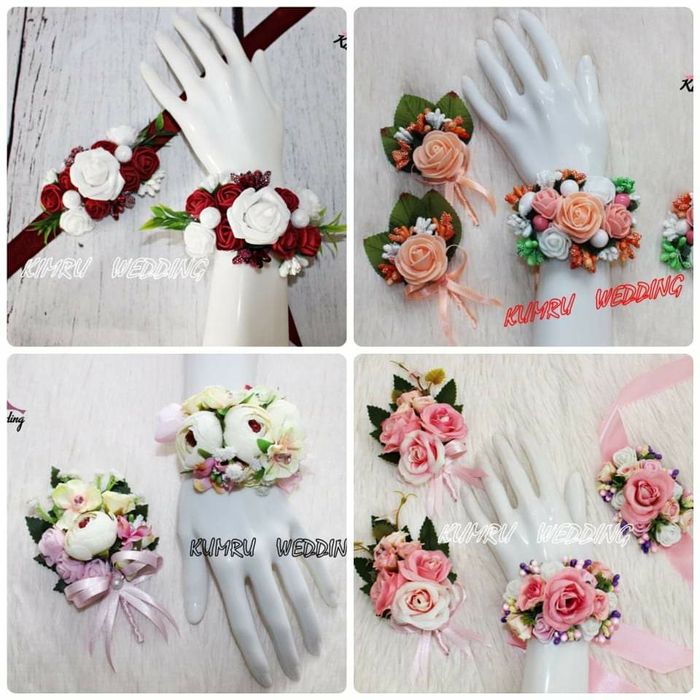 Луксозни гривни за шаферки бутониери