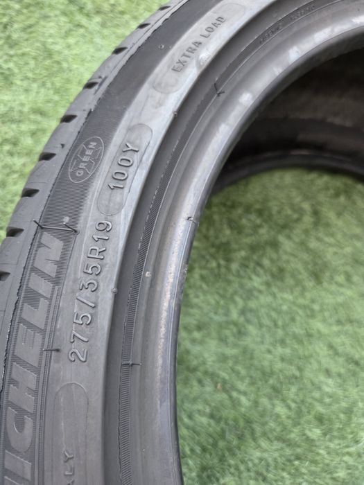 275 35 19 Michelin runflat