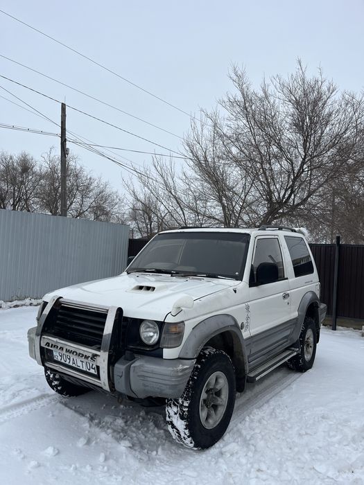 Mitsubishi pajero