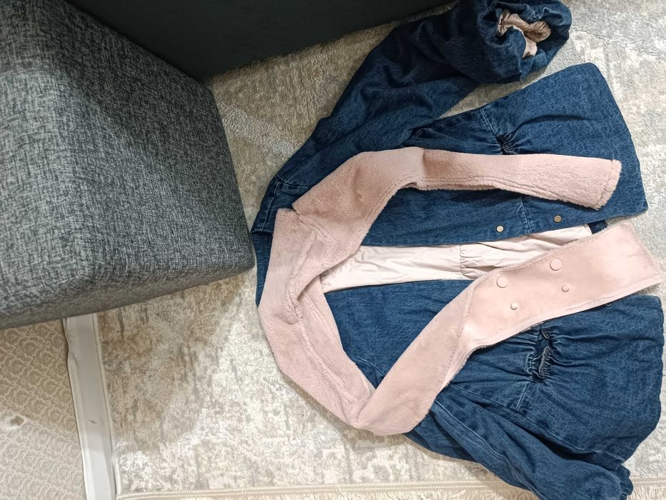 продаем куртки бу