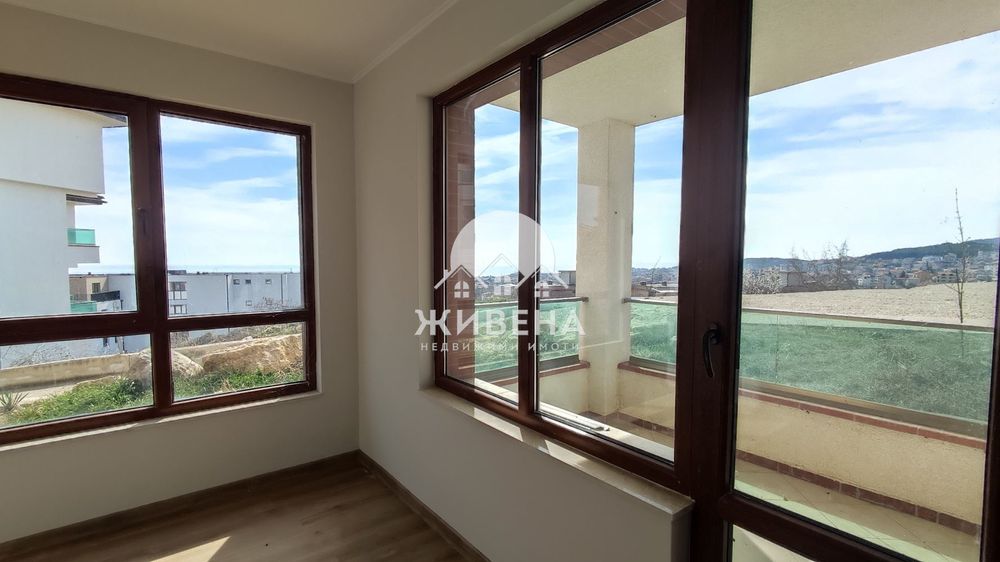 Продавам партерен 2-стаен апартамент, Виница, До ключ, гледка море