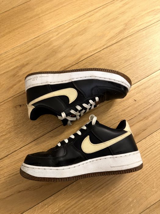 Nike Air Force 1 ‘07 LV8 Pomegranate