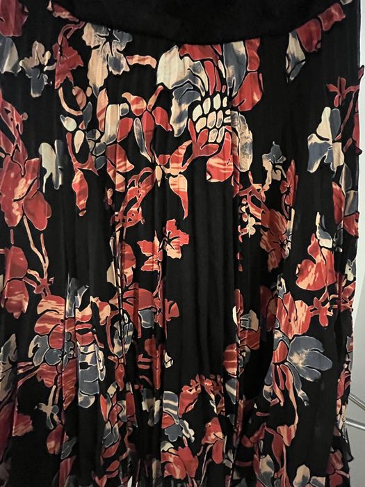 Rochie Reiss noua masura 8-100 ron