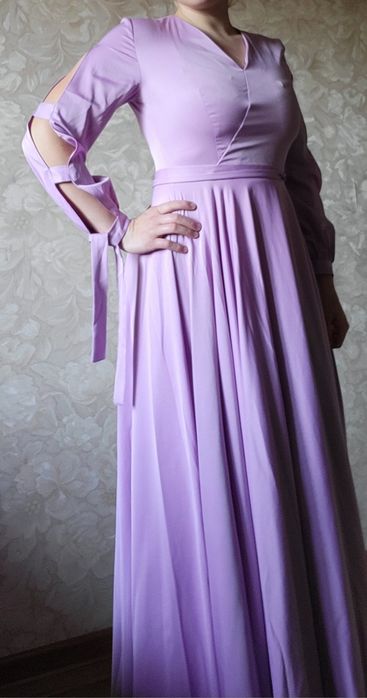 Продаю вечерние платья