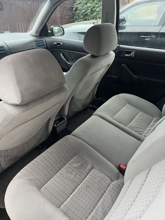 Golf 4 1.4 16v .