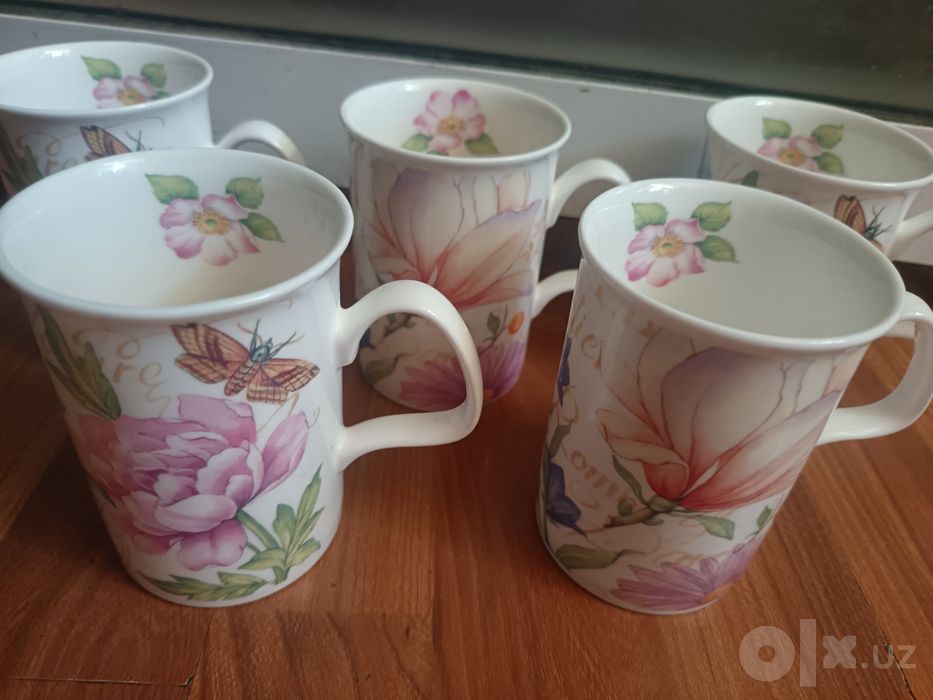 Фарфоровый кружки.