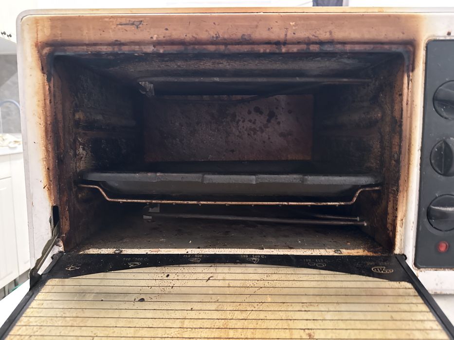 Продам духовку б/у