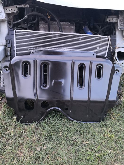 Scut motor tablă Dacia Logan, Mcv, Sandero, Stepway 2004-2020