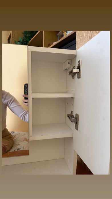 Нов шкаф за баня с огледало