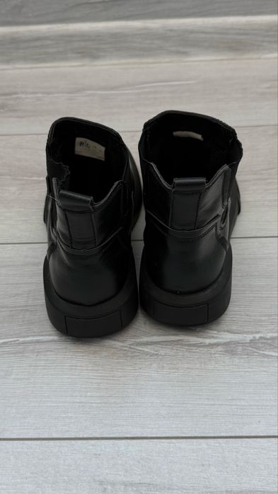 Продам обувь , кожаные