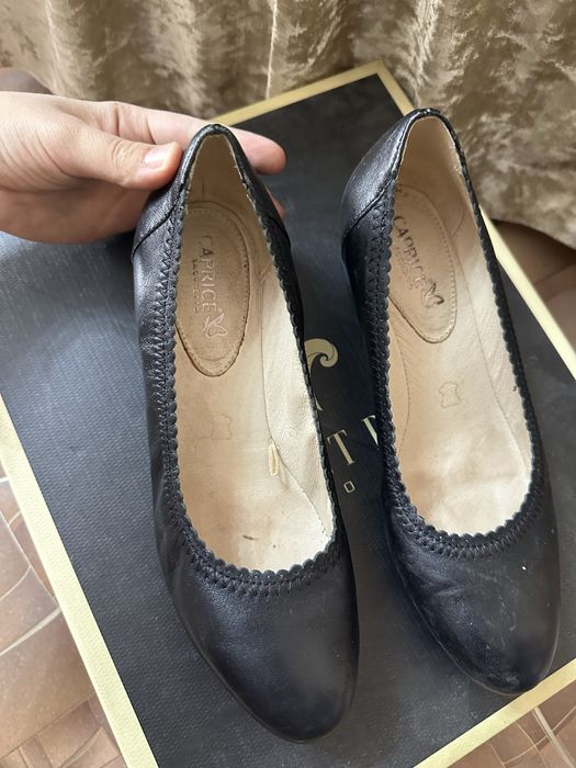 Туфли бренда caprice