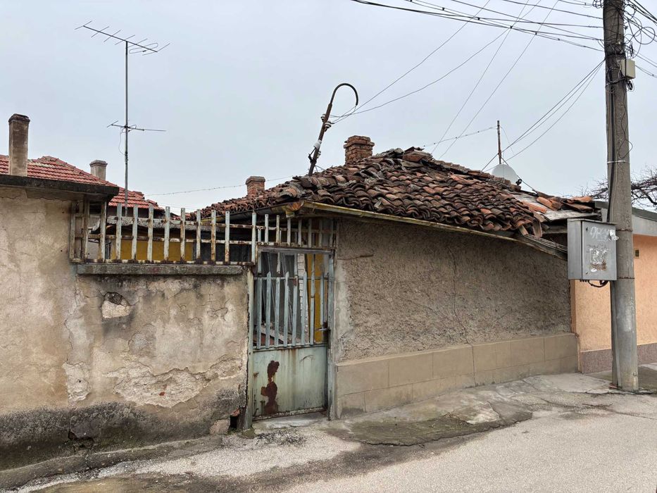 Продава се Къща в Силистра, Център - 60 кв.м за 500 €/кв.м - Снимка #2