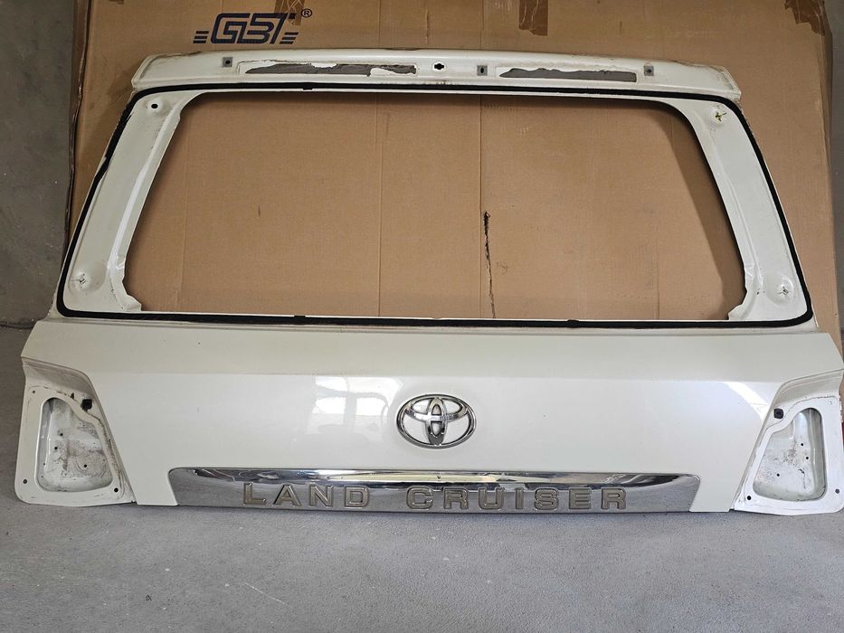 Продаются запчасти Toyota LAND CRUISER 200!