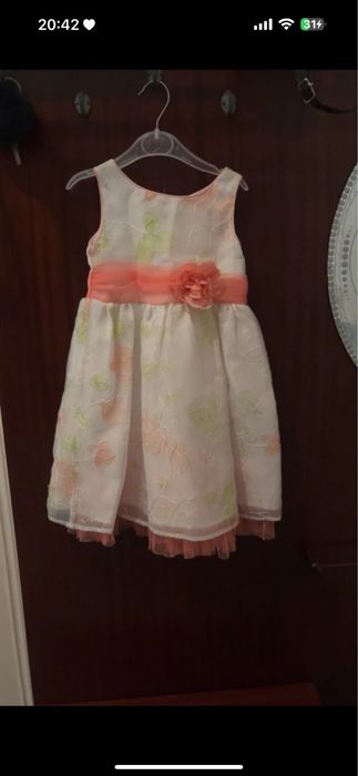 Rochie de fetițe pentru ocazii speciale