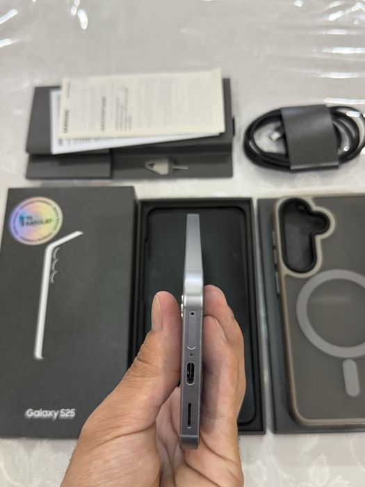 Samsung Galaxy S25 Full Как Новый!