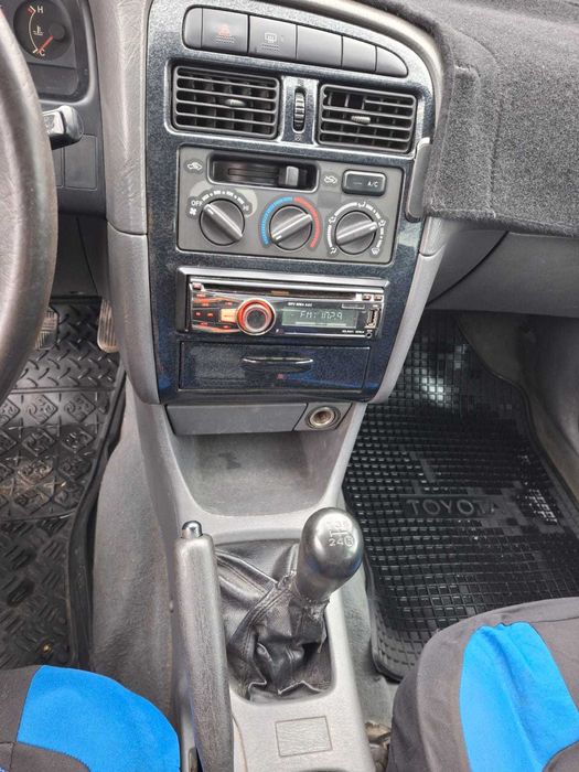 Продам тойота авенсис
