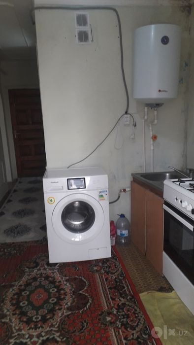 Срочно 1 хона 1 чи этаж квартира ижарага берилади орентир Азиз бозор .