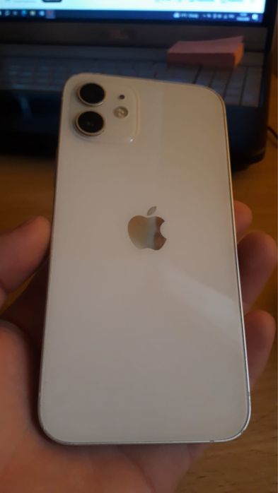 Iphone 12.128 gb.
