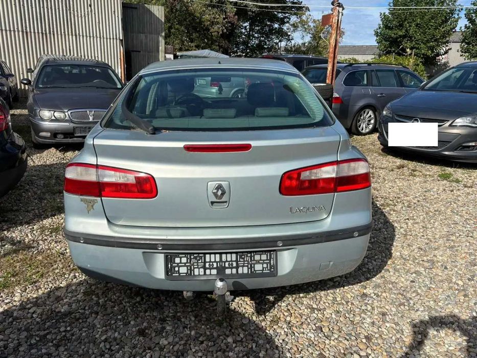На Части Renault Laguna 2 1.8i 120к.с. хечбек 2003г.