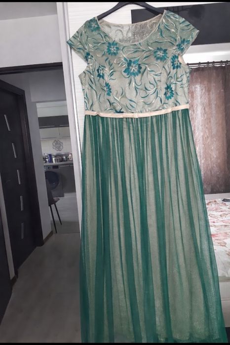Rochita nr 52 verde dama