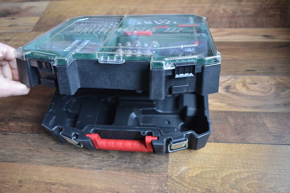 Нов kуфар с принадлежности Parkside