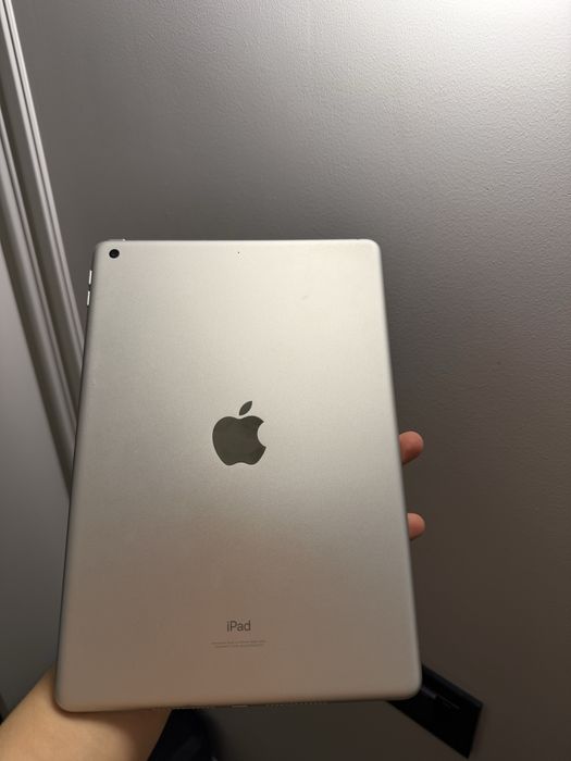 Планшет Apple Ipad 9-GEN 2021