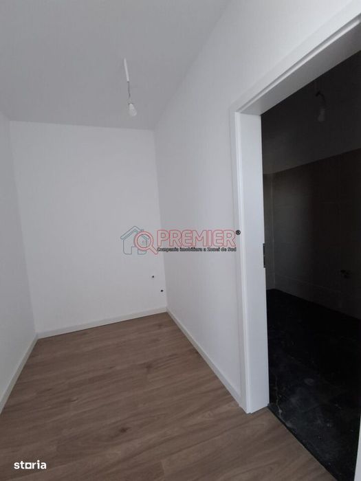 Apartament cu 3 Camere - Terasa Proprie 97 MP - Sector 4