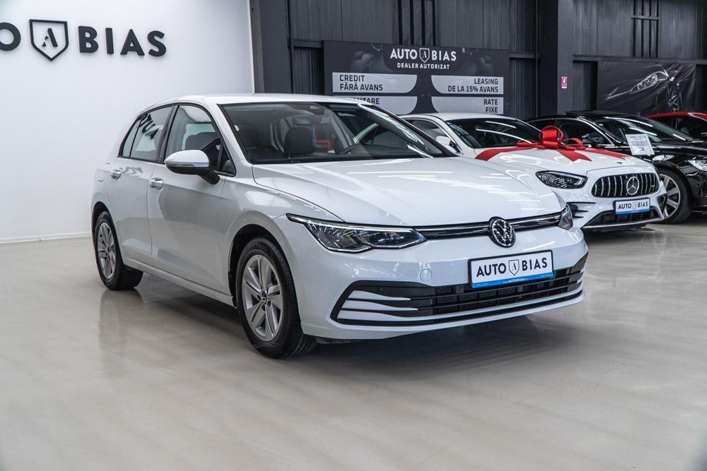 Volkswagen Golf Led/Cockpit/CarPlay/ACC/Ambientale/Tva/ Leasing - Rate FARA AVANS