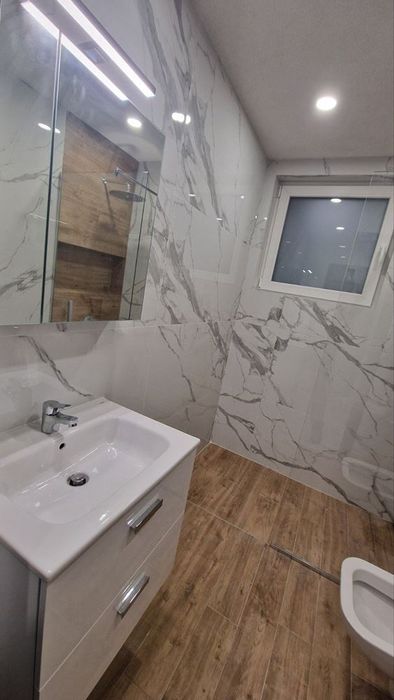 Тристаен апартамент с панорамна гледка! ж.к. Дружба 1!