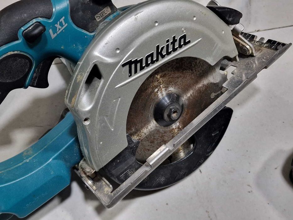 Ръчен акумулаторен циркуляр Makita DSS501 / 18 V, диск 136 мм /