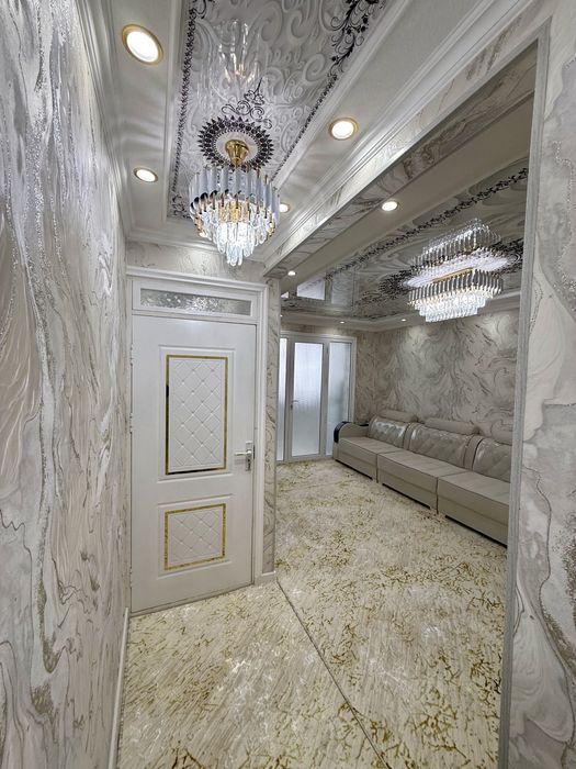 Портьезд.Продаётся 2х переделанное 3х комнатная Люкс